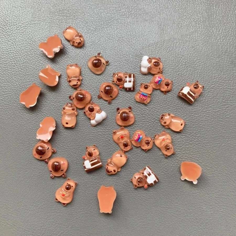 100pcs Mini Capybara Miniatures, Animal Figurines Fairy Gard