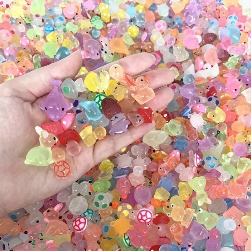 30-100pcs Luminous Mini Resin Animal Figurines Glow in The D