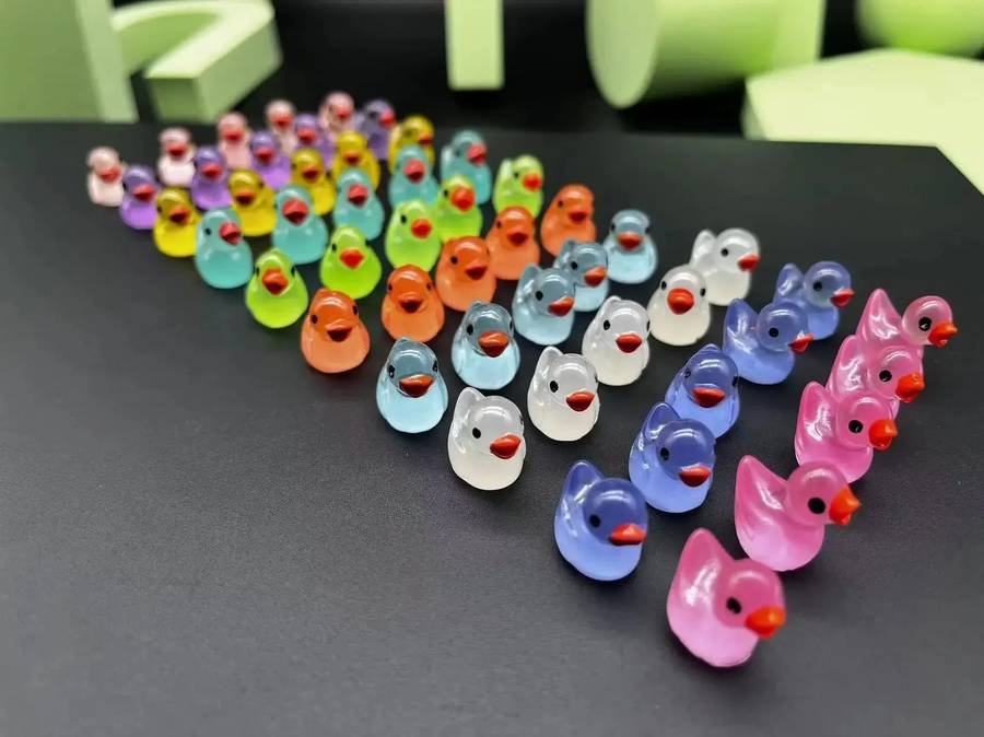 50PCS Glowing Mini Resin Little Ducks Moss Microlandscape Mi