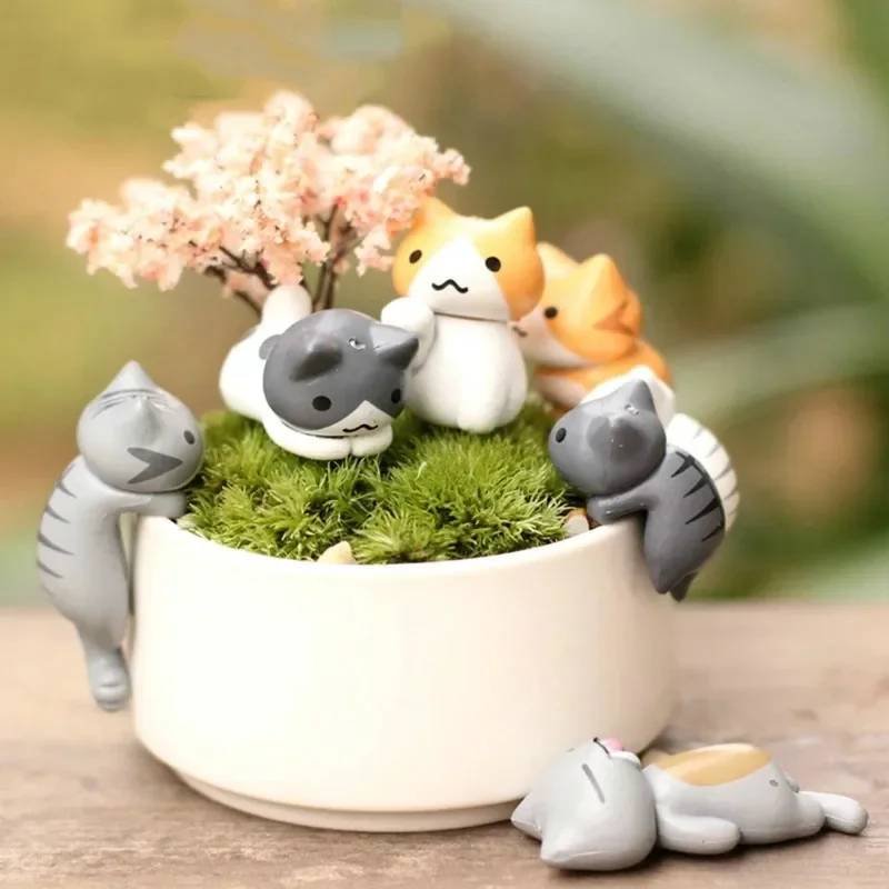 Six Lucky Cats Garden Animal Ornaments Set